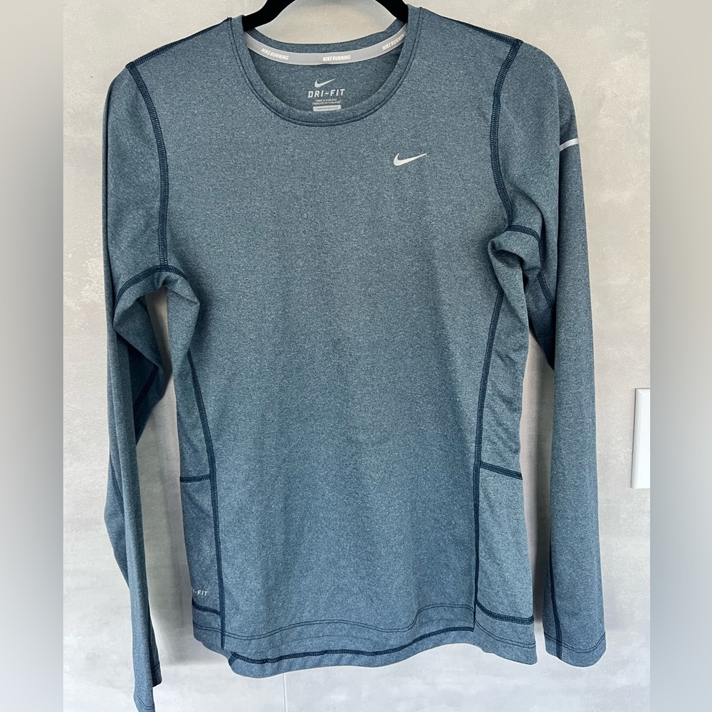 Nike Dri-fit long sleeve workout shirt top running gym active exercise blue